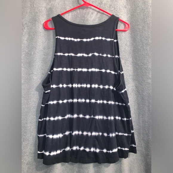 Time and Tru size L 12-14 black & white tie die stripes sleeveless shirt - Picture 3 of 3